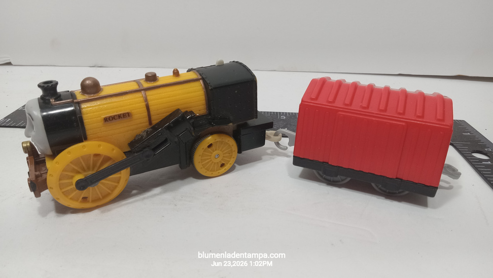 Thomas And Friends Wooden Railway Rocky Cargo Car Train Set - Used